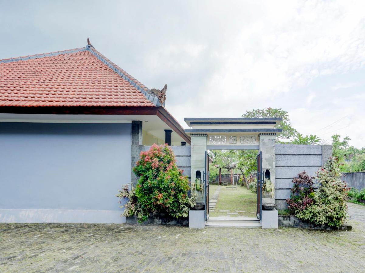 Oyo 90711 Blembong Homestay Jimbaran Buitenkant foto