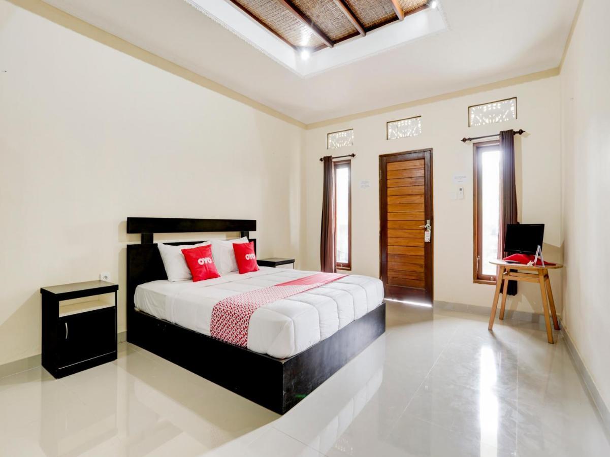 Oyo 90711 Blembong Homestay Jimbaran Buitenkant foto