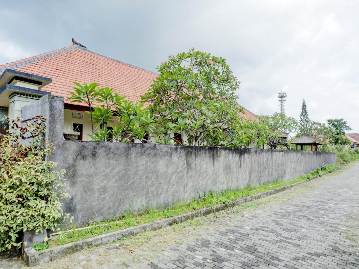 Oyo 90711 Blembong Homestay Jimbaran Buitenkant foto